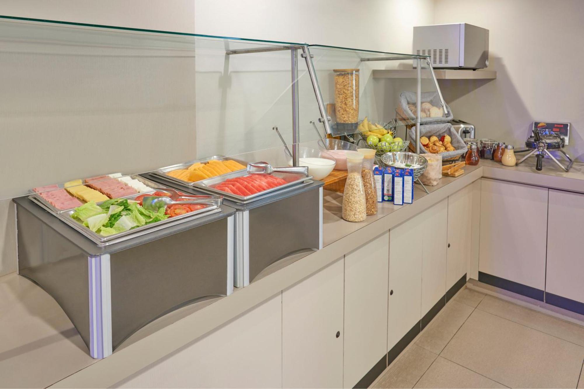 City Express Suites By Marriott بلايا ديل كارمن المظهر الخارجي الصورة