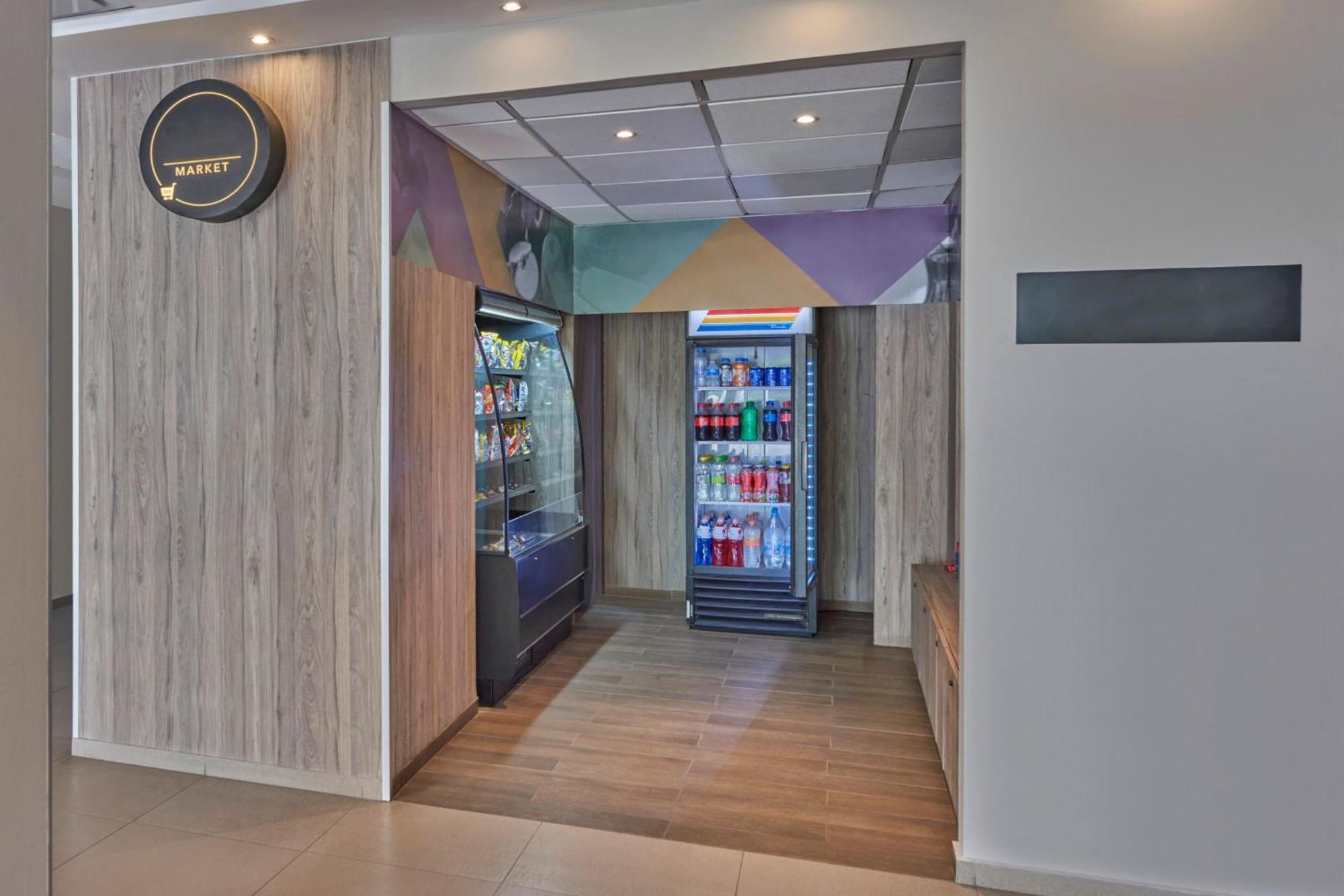 City Express Suites By Marriott بلايا ديل كارمن المظهر الخارجي الصورة