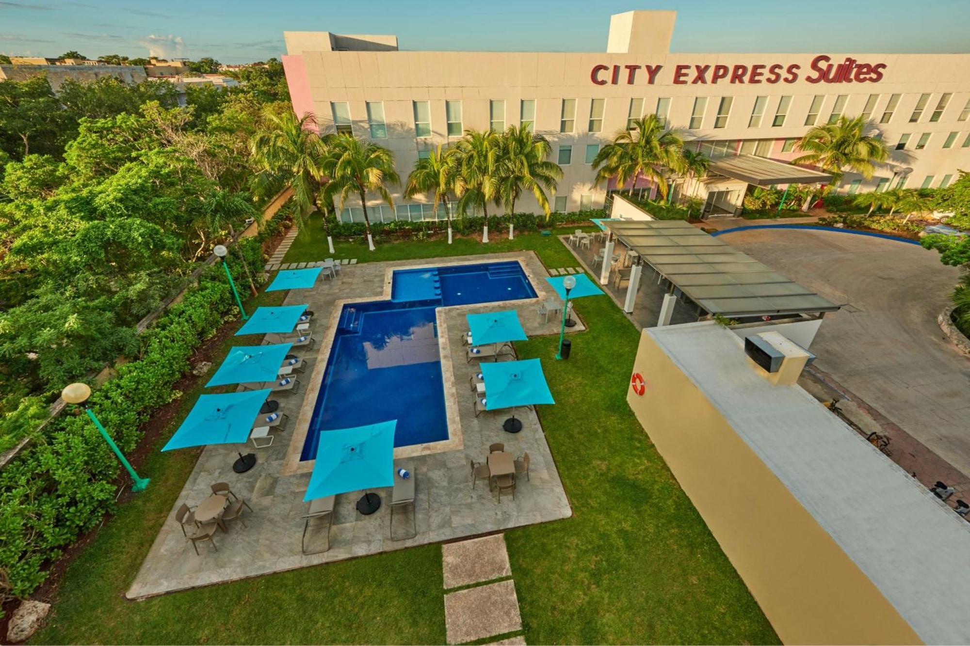 City Express Suites By Marriott بلايا ديل كارمن المظهر الخارجي الصورة